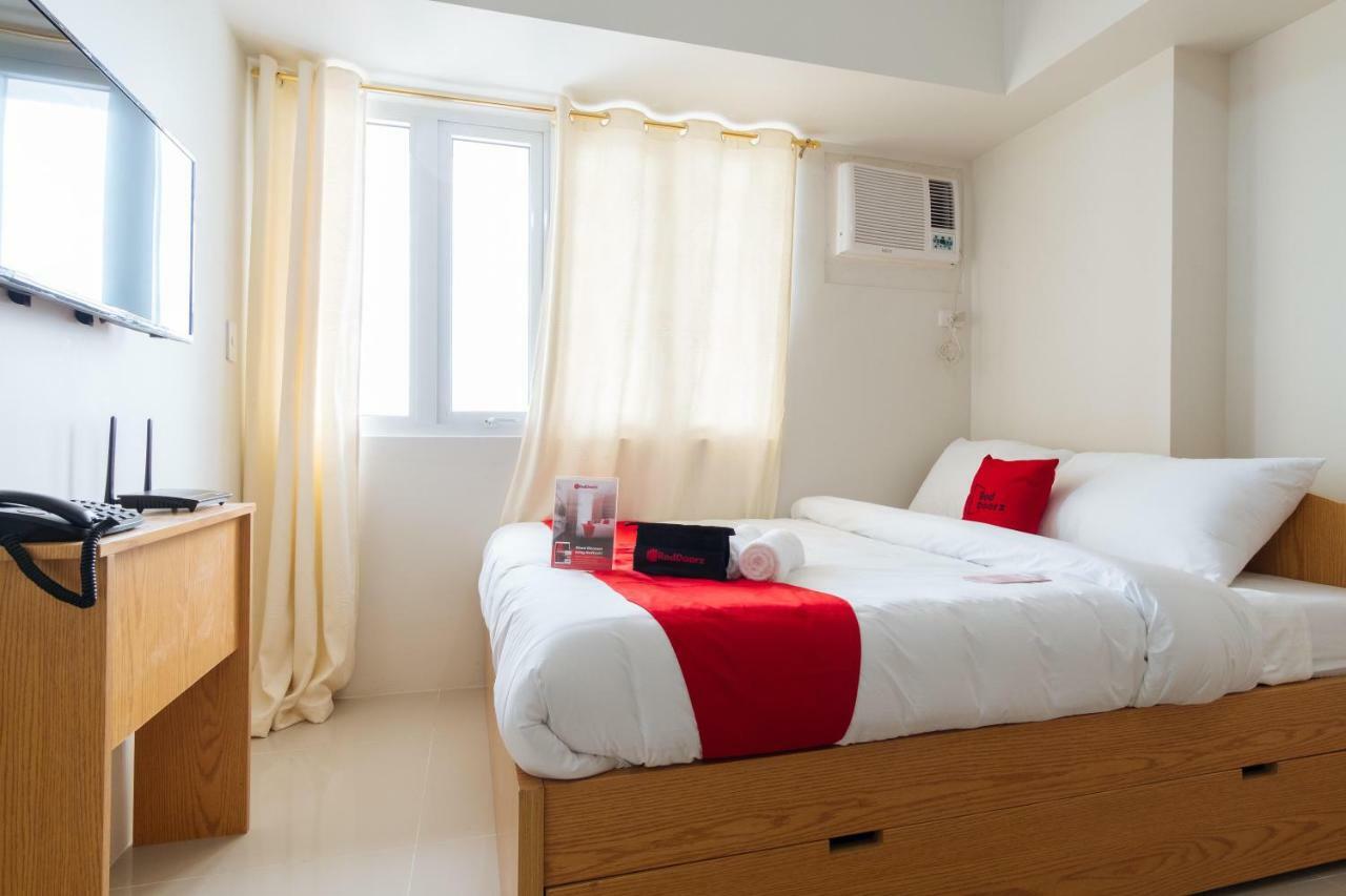 เรดดอร์ซ พลัส แอท ซิลค์ เรสซิเดนซ์ ซานตาเมซา Hotel มะนิลา ภายนอก รูปภาพ